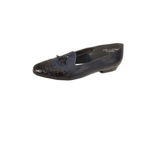 Size 11 Navy California Magdesians Wing Tip flat leather loafers Croc Tassles